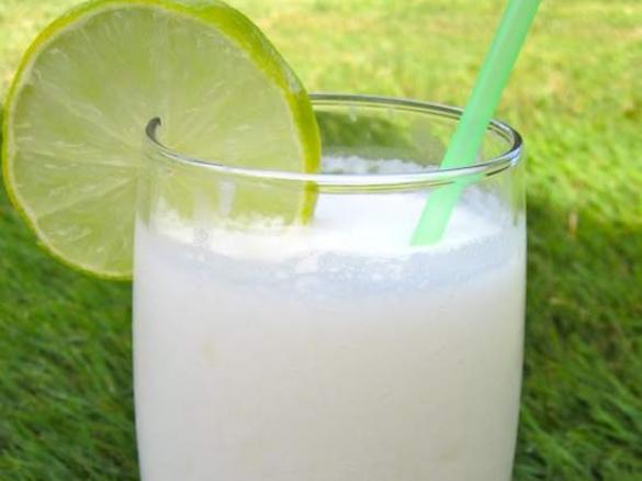 Limonada de Coco (Coconut Limeade)