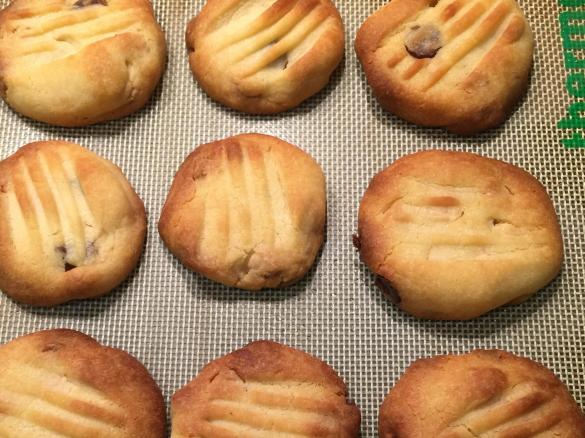 Chocolate Chip Biscuits