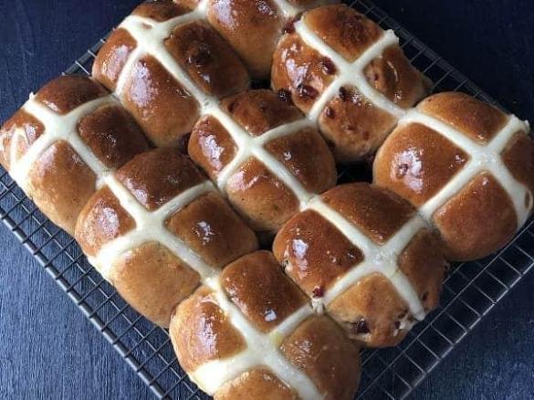 Hot Cross Buns