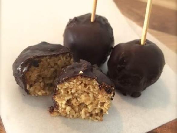Chocolate Covered Peanut Butter and Oat Bites