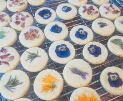 Janine's Flower Citrus biscuits - Thermie and Friends