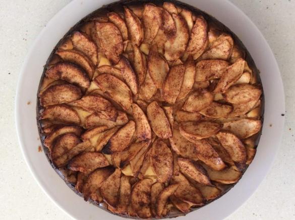 Easy Baked Apple Cheesecake