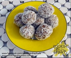 Date, Chia and Coconut Balls