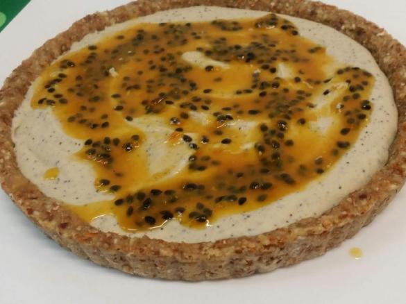 Raw Vanilla & Passionfruit Tart - Recipe by Lola Berry