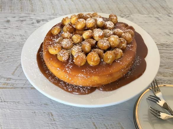 Caramel and macadamia cheesecake