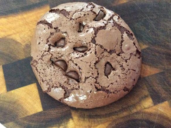 Chocolate Meringue Biscuits