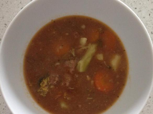 Beef & Vege Soup (Mum's)