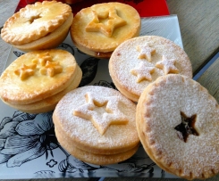 Fig, Date, Macadamia and Cranberry Mince Pies