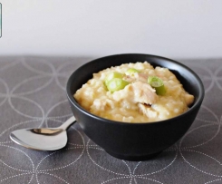 Lugaw (Filipino rice porridge)