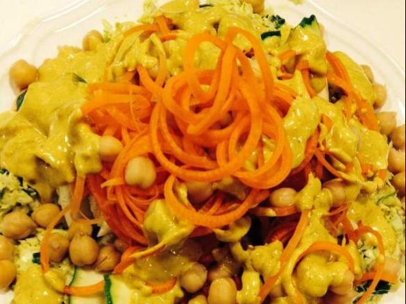 Curried Chickpea and Veggie Noddle Salad
