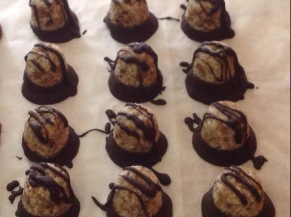 Da-coco-nut Choc Surprise 