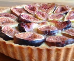 Figs and almond tart