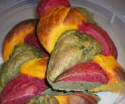 Pumpkin, Spinach and Beetroot Bread