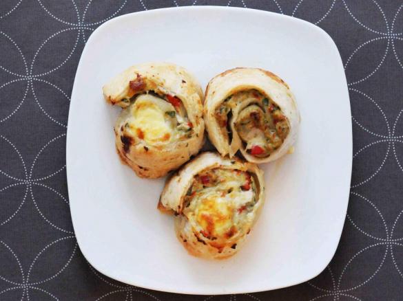 Greek Chicken Pinwheels