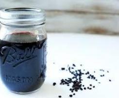 ELDERBERRY SYRUP with extra cloves
