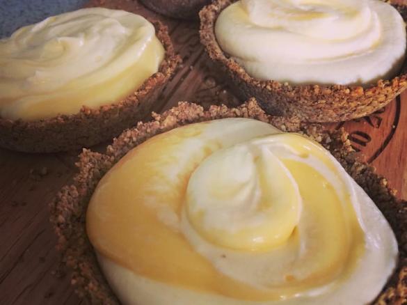 lchf lime cheesecake tarts
