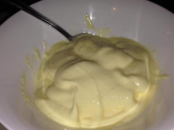Mango and White Chocolate Icecream