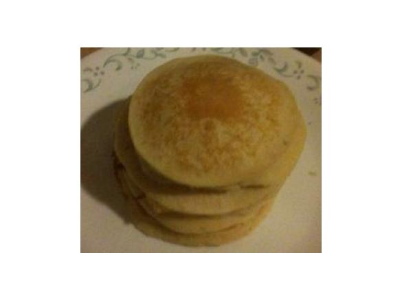 Apple, Oat and Macadamia Pancakes