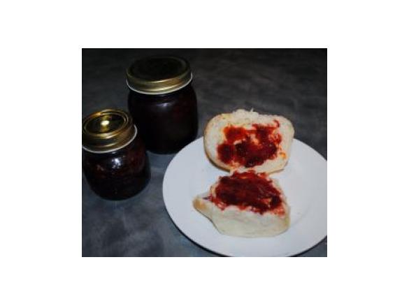 Strawberry, Vanilla Bean and Raspberry Vinocotto   Jam