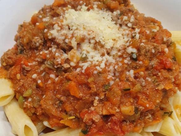 Veg loaded Spaghetti Bolognese