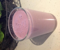 Banana and Raspberry Power Smoothie