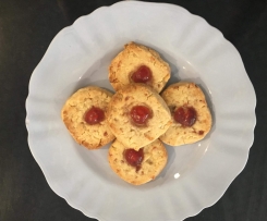 Cherry and Macadamia shortbread 