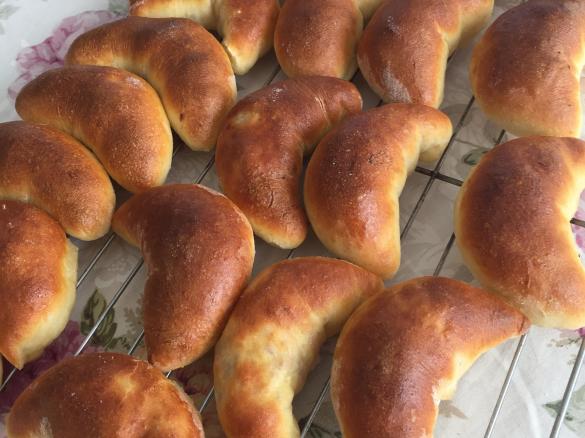 Latvian Bacon Buns - Pīrāgi