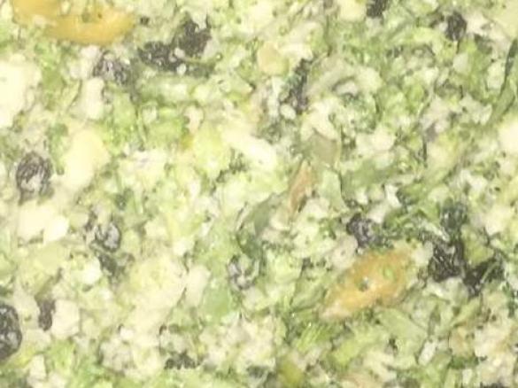 Raw Broccoli and Cauliflower Salad