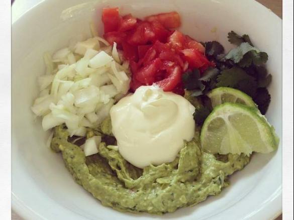 Guacamole with Simple Mexican Salsa