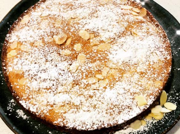 Flourless Almond, coconut and vanilla cake