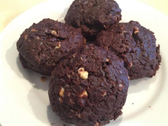 'Healthier' Triple Chocolate Brownies