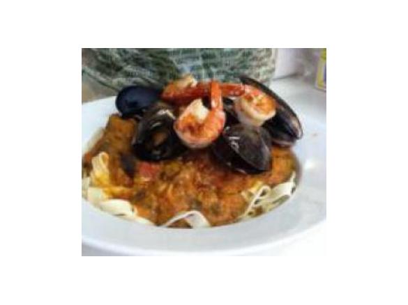 Mussel and Garlic Butter Prawn Marinara