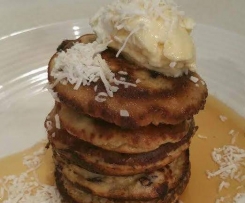 Berry Coconut Flour Pancakes