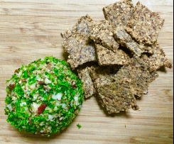 LCHF Christmas Cheese Ball