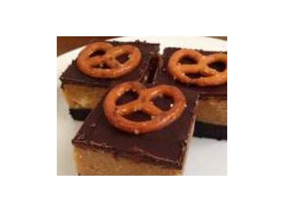 Clone of Choc-Pretzel & Peanut Butter Slice