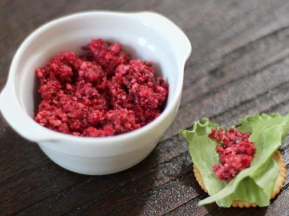 Honey Poppy Seed Beetroot Dip