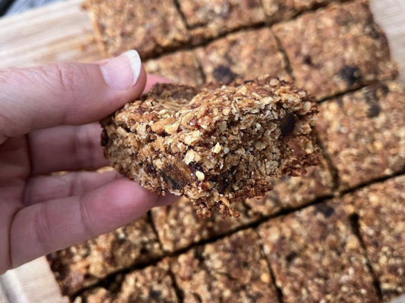 The BEST Granola Bars