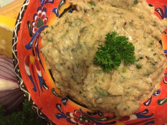 White Bean, Garlic and Mint Dip