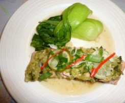 Steamed Salmon with Thai Sauce
