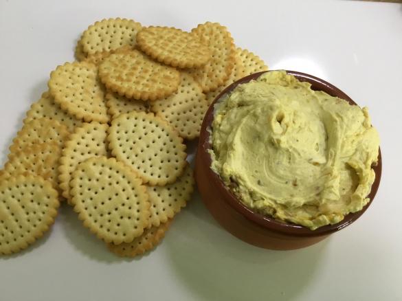 Mrs Latimore's Curry Dip