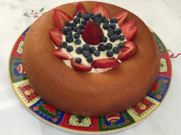 Christmas Champagne Savarin with Berries