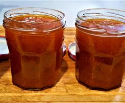 Fig and Apricot Jam (fresh fruit version)