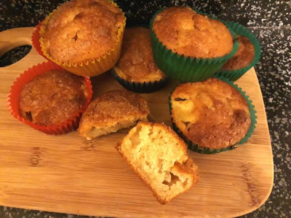 Apple Cinnamon Custard Muffins