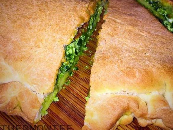 ➕SPINACH + RICOTTA CALZONE➕