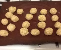 Banana, oat and sesame balls