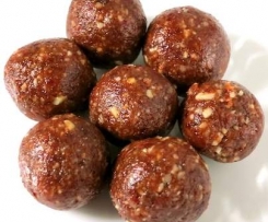 Fruit and Nut Balls