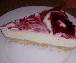 White Chocolate Raspberry Cheesecake