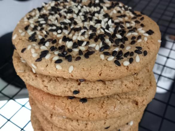 Chewy Tahini Cookies from Plantiful eating Vegan