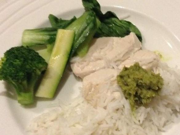 Steamed chicken and rice