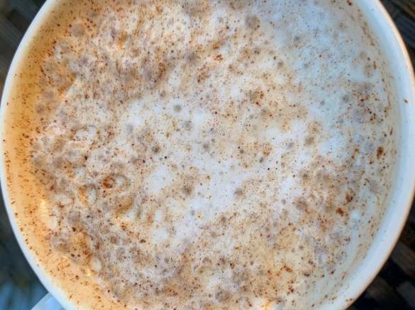 Chai powder spice mix and chai latte with cinnamon sugar